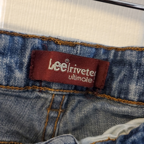 24w Lee capris - Picture 6 of 9